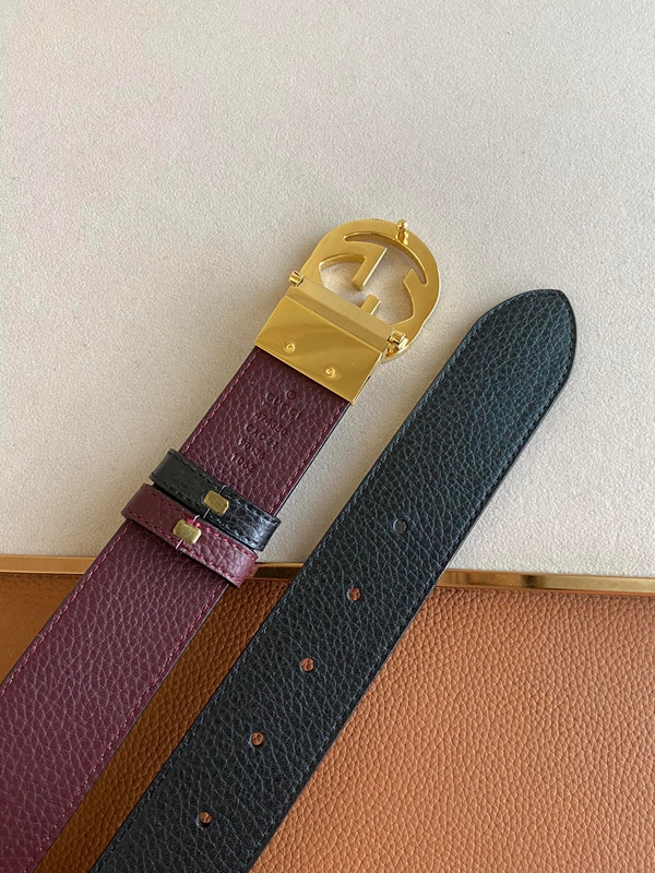 スーパーコピーグッチベルト細部ディテール